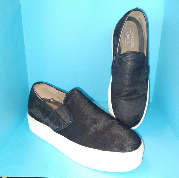 Sketcher Fur leather Furry Friend platform sneaker 7.5 - Picture 2 of 12